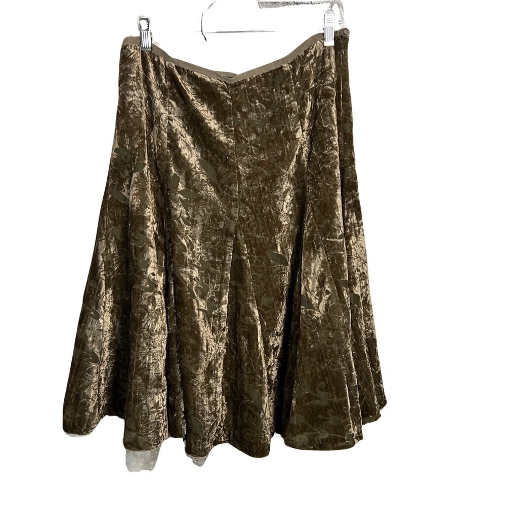 Iris Crushed Velvet Jacquard Midi Skirt